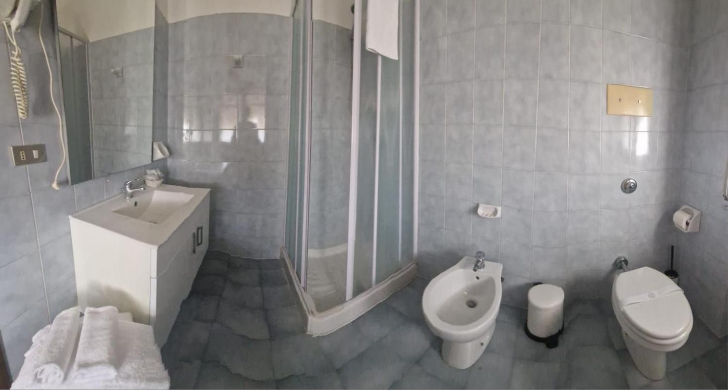 Albergo Ristorante Da Tunon Oviglio Εξωτερικό φωτογραφία